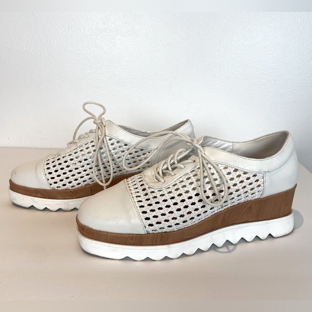 Shoedazzle Kylla Platform Women's Shoes Size 9.5 Oxford Sneakers Woven White